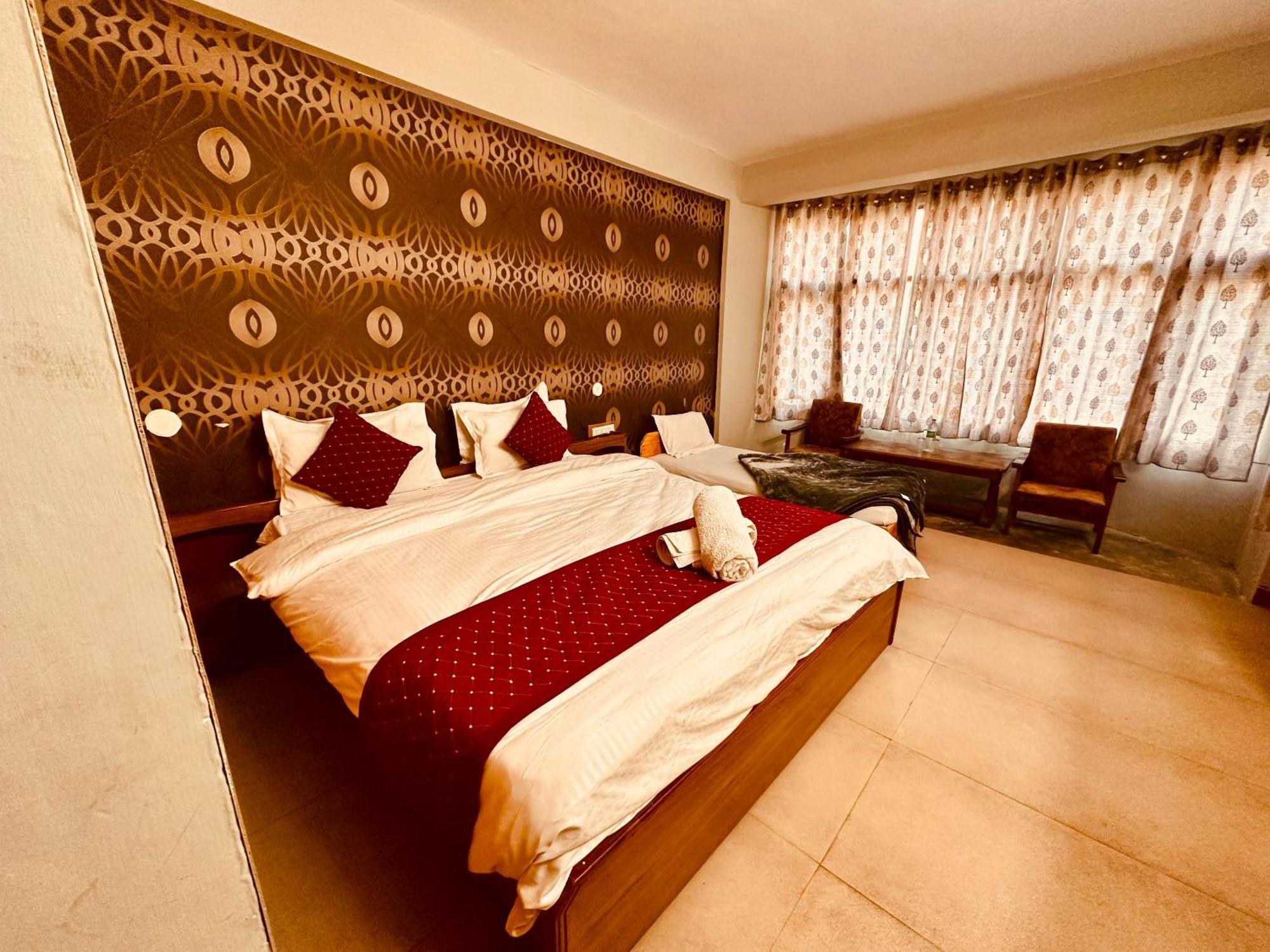 Hotel D Kanchan Manali Ngoại thất bức ảnh