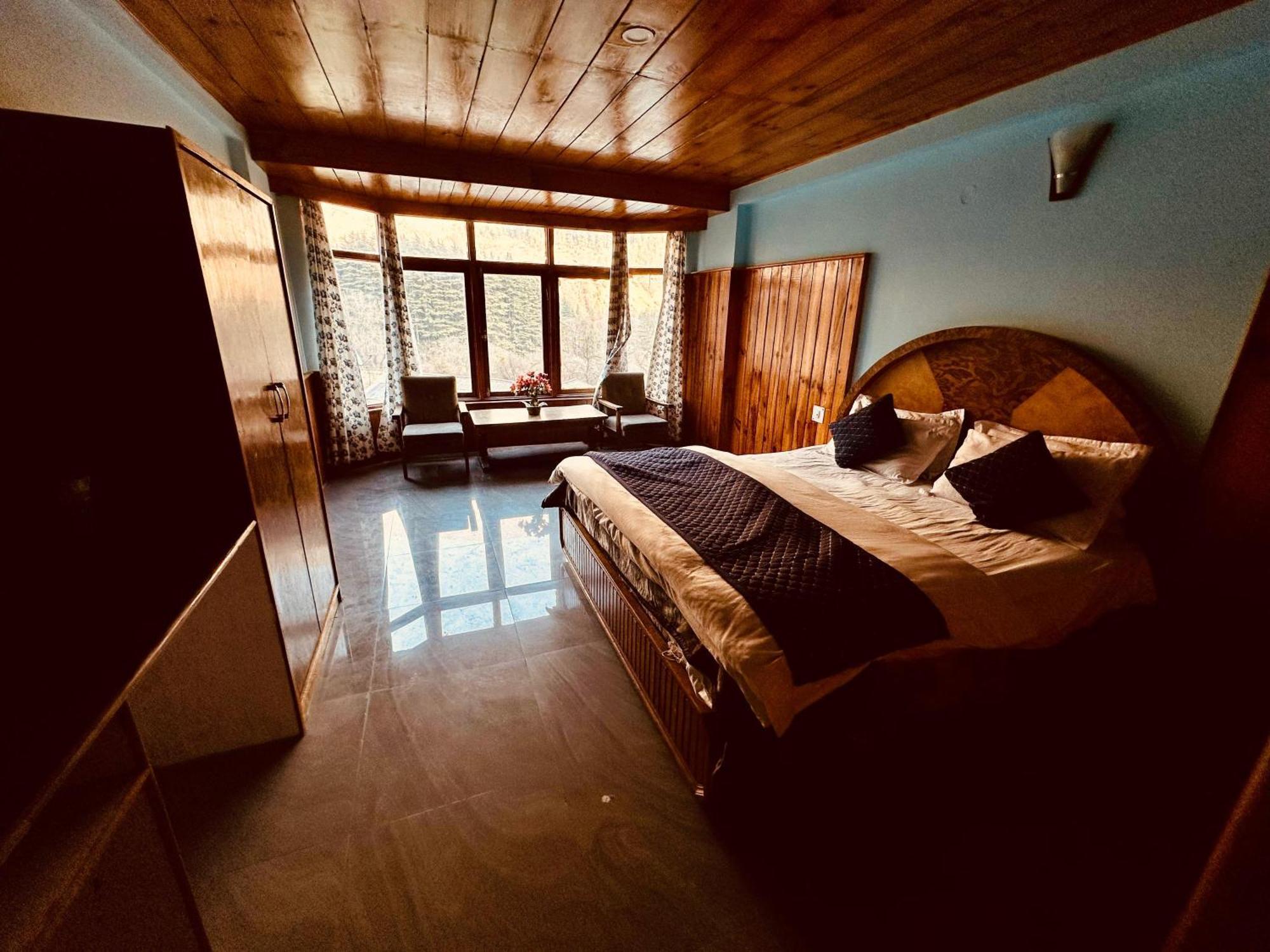 Hotel D Kanchan Manali Ngoại thất bức ảnh