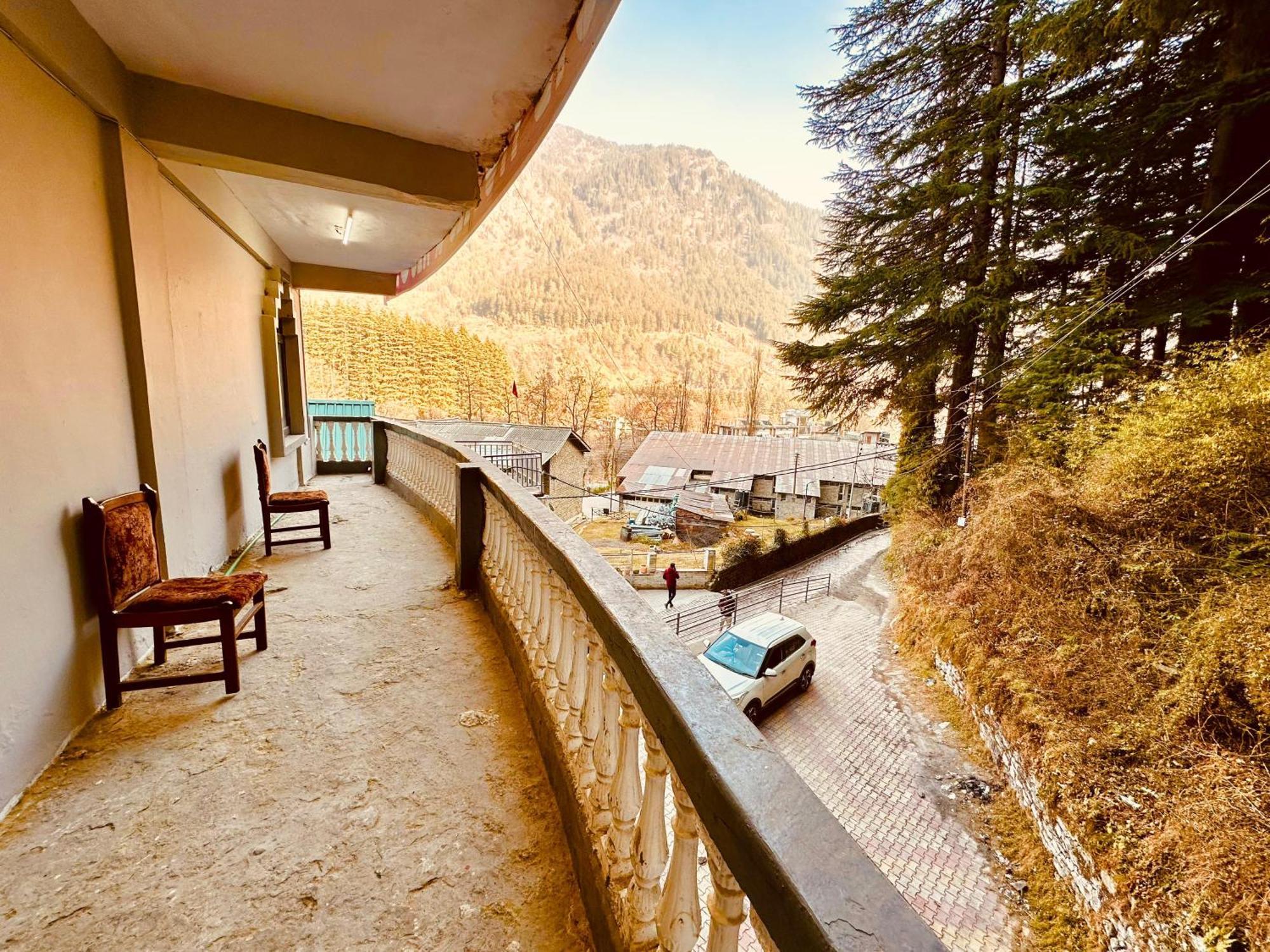 Hotel D Kanchan Manali Ngoại thất bức ảnh